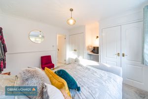 Bedroom- click for photo gallery